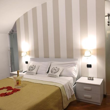 Montesantogroup Sorrento Room ナポリ エクステリア 写真